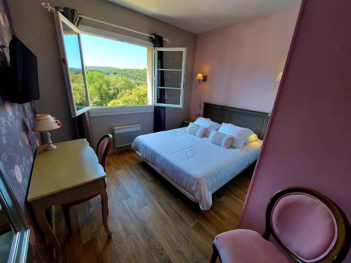 Hotel Les Hauts De Moureze Екстер'єр фото